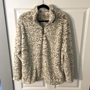 Pink lily leopard print pull over, size large